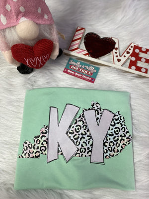 Kentucky Pastel Cheetah Short Sleeve